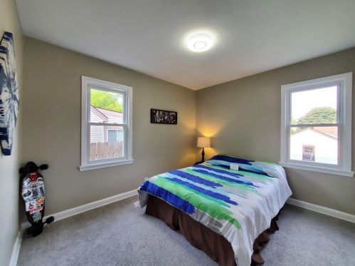 4264 62, Milwaukee WI 53216-1237 exterior