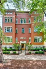 2515 Racine Ave, Chicago IL  60614-2112 exterior