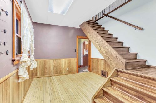 2960 11 St, Milwaukee WI 53215-3814 exterior