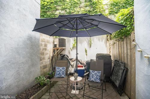 560 Judson St, Philadelphia PA 19121-2028 exterior