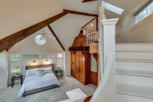 1289 Beech Vly Rd, Atlanta GA 30306-3123 exterior