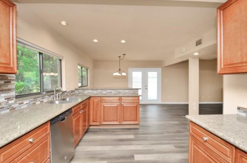 3202 Vlg Park Dr, Humble TX 77339-1919 exterior