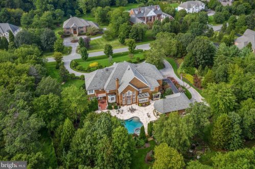 11720 Centurion Way, Rockville MD 20854-6420 exterior