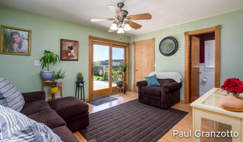 1467 Den Hertog St, Wyoming MI 49509-2730 exterior