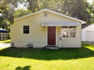 2024 Columbia Ave, Springfield MO  65803-2114 exterior