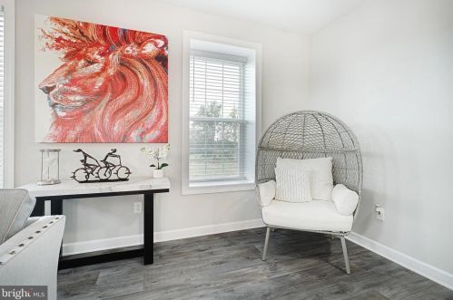 144 Overlook Dr, Hanover PA 17331-9136 exterior