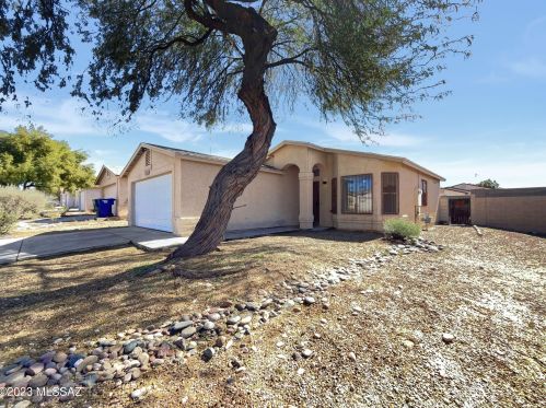 3002 Calle Rabida, Tucson AZ  85706-2779 exterior