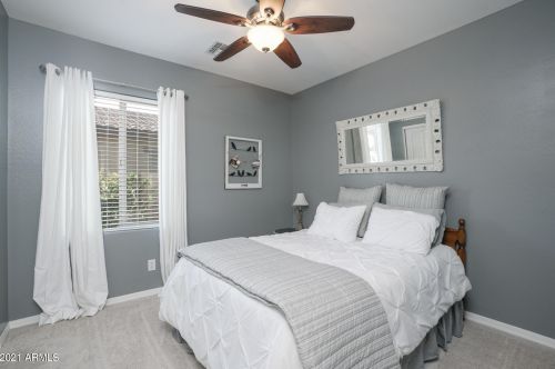 253 Jade Dr, Chandler AZ 85286-1646 exterior