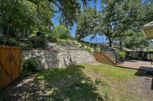 4332 Canoas Dr, Austin TX 78730-1407 exterior