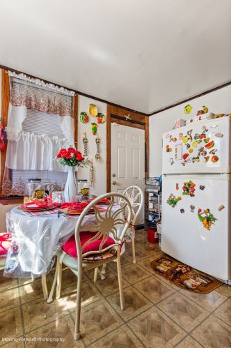 11140 Indiana Ave, Chicago IL 60628-2825 exterior