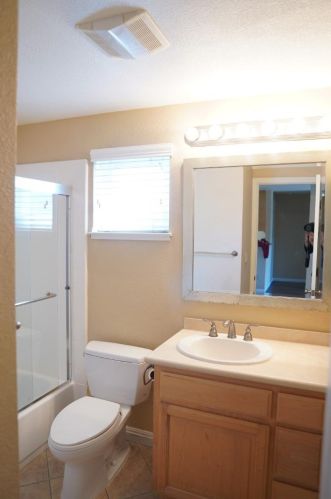 107 Monte Verano Ct, San Jose CA 95116-2658 exterior