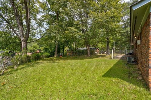 1004 Forrest Dr, Atlanta GA 30354-2514 exterior