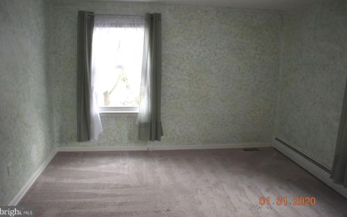 471 Grant Dr, Hanover PA 17331-1431 exterior