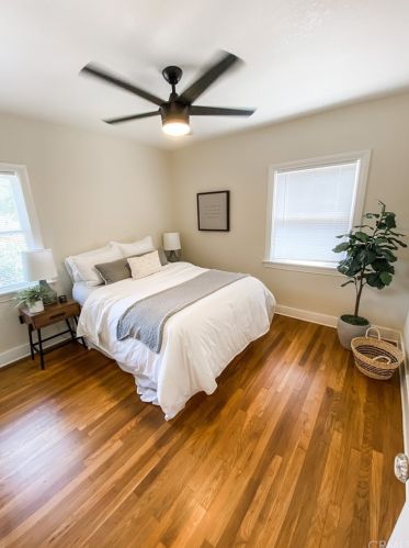 308 Woods Ave, Fullerton CA  92832-1641 exterior