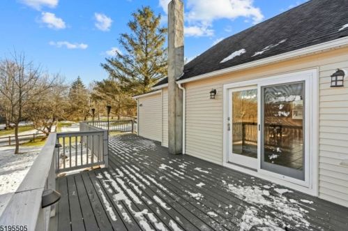 7 Berry Rd, Wantage NJ 07461-3009 exterior