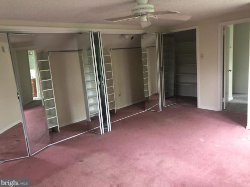 2084 Williamsburg Rd, Huntingdon Valley PA  19006-6757 exterior