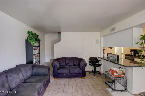 1219 47th Pl, Phoenix AZ  85008-5736 exterior