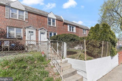 236 22nd St, Chester, PA 19013-4922