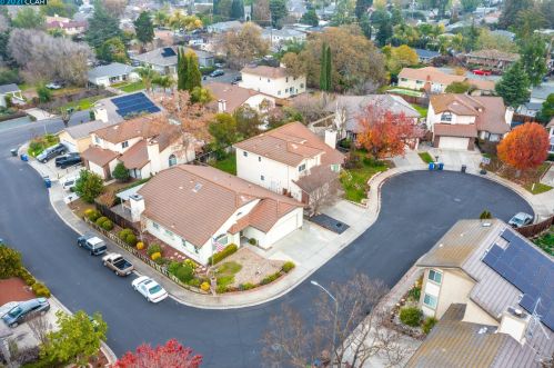 1806 Evalane Way, Concord CA 94519-2356 exterior