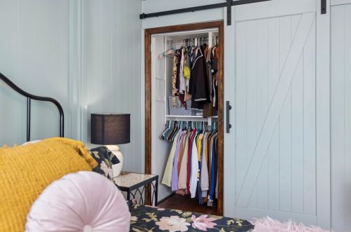 4002 Howley St, Pittsburgh PA  15224-1418 exterior