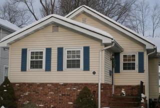 56 4th St, Pequannock Township, NJ 07440-1211