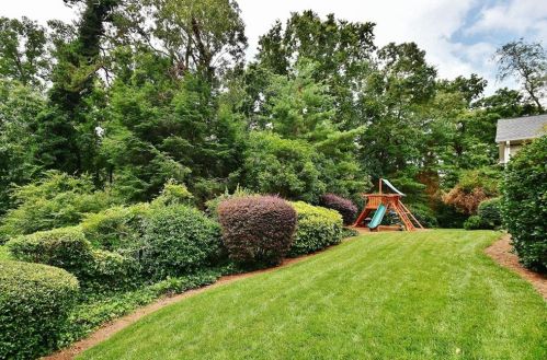 741 Crestview Ter, Gainesville GA 30501-3111 exterior