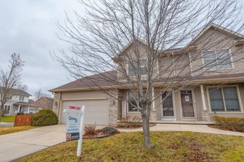 6902 Littlemore Dr, Madison WI  53718-3332 exterior