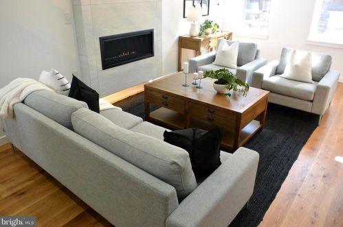 628 19 St, Philadelphia PA 19121-4120 exterior