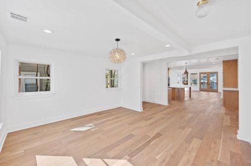 4606 Evans Ave, Austin TX  78751-3209 exterior