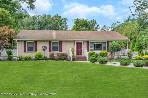 330 Chandler Rd, Jackson Twp, NJ 08527-4322