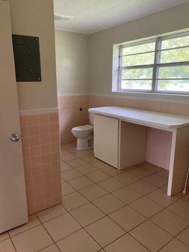 445 Pinewood Dr, Defuniak Springs FL 32433-4538 exterior