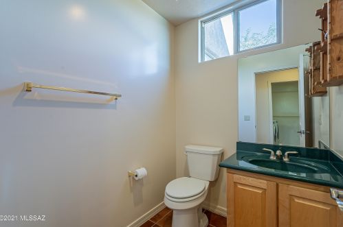 1013 Cave Canyon Pl, Green Valley AZ 85614-6202 exterior