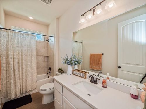 1026 Mystic Breeze, Spring Branch TX 78070-5076 exterior