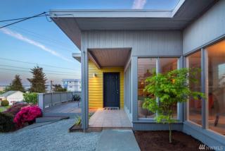 2015 Thorndyke Ave, Seattle WA  98199-4128 exterior