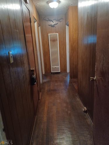 761 Commodore Dr, Atlanta GA 30318-6336 exterior