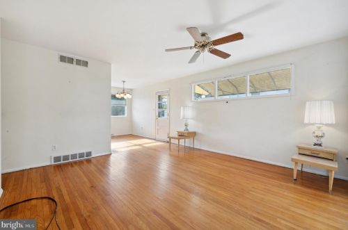 2303 Bridgewater Rd, Chester PA 19014-2957 exterior