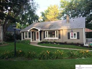 1512 79th St, Omaha, NE 68124-1413