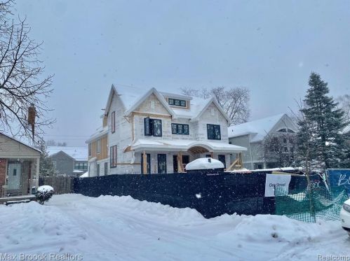 1605 Stanley Blvd, Bham MI 48009-4141 exterior