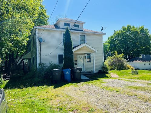 108 Furnace St, Killingly CT 06239-3525 exterior