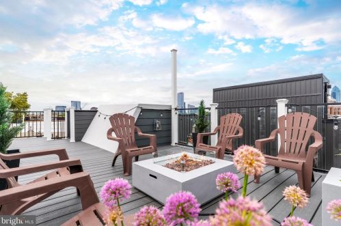 1803 Catharine St, Philadelphia PA  19146-1837 exterior