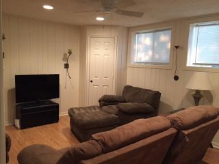 13301 Frederick Cir, Omaha NE  68138-6107 exterior