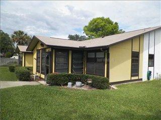 4610 Blossom Blvd, Zephyrhills FL  33542-5661 exterior