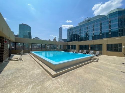 233 Erie St, Chicago IL  60611-2926 exterior