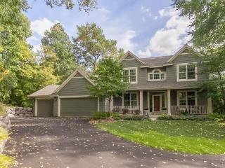5400 Tamarack Cir, Hopkins, MN 55345-4258