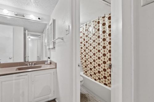 11311 Audelia Rd, Dallas TX  75243-7302 exterior