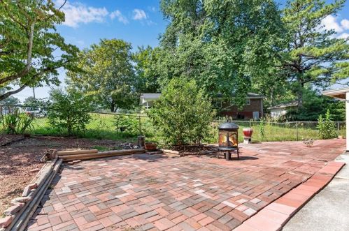 5910 Charles Ln, Austell GA 30106-3127 exterior