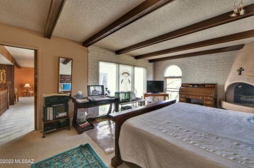 720 Roller Coaster Rd, Tucson AZ 85704-2628 exterior