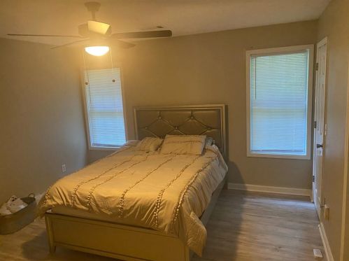 2614 Silverwood Dr, Gainesville GA 30507-9544 exterior