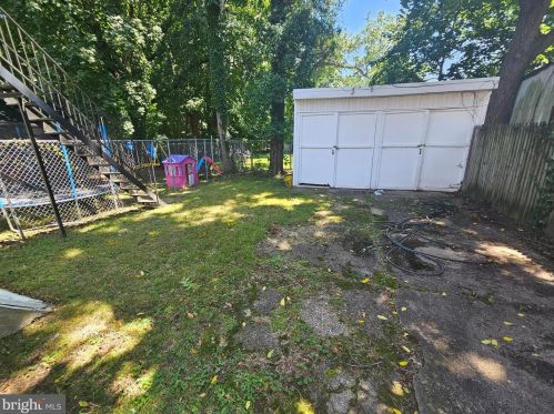 36 Maple Ave, Trenton NJ 08618-3401 exterior