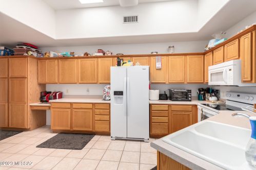 7432 Maritime Dr, Tucson AZ  85756-9150 exterior